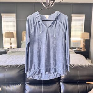 Weekends by Chico’s lightweight hoodie size 0 S/M Steel blue